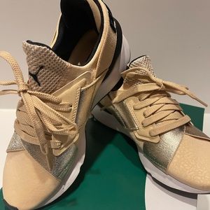Puma Womens sneakers